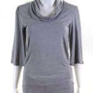 THEORY TURTLENECK ELBOW LENGTH FLOWY SLEEVES MED